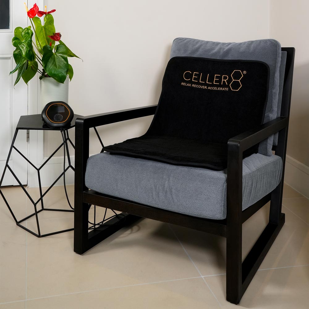 Travel mat on chair plugged into CELLER8